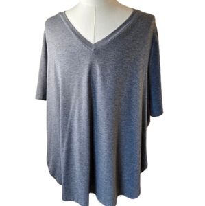 BloomChic Short Sleeve Tee